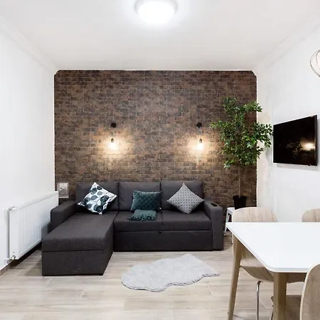Ny7 In Downtown Apartment